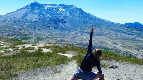 A Matter of Class: Yoga Teacher Mindfulness
