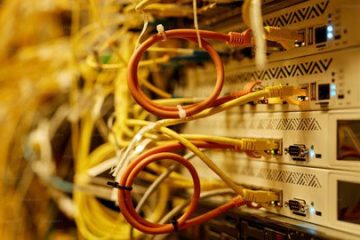 Cisco Packet Tracer: Setup a Three-Tier Switch Network